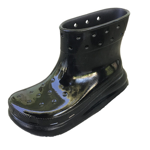 Nwt crocs classic - nwt,